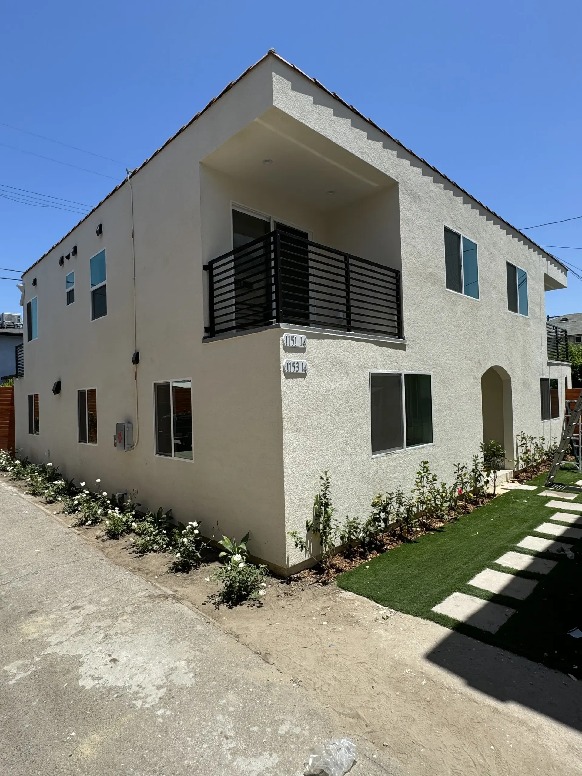 2400 sqft total of 8 bed/8 bath